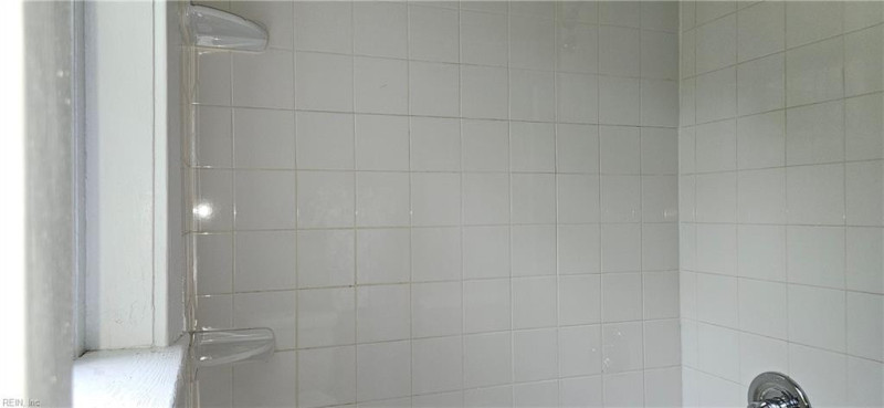 Photo 25 of 44 residential for sale in Norfolk virginia