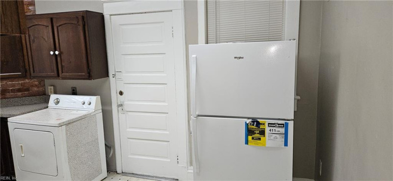 Photo 29 of 44 residential for sale in Norfolk virginia