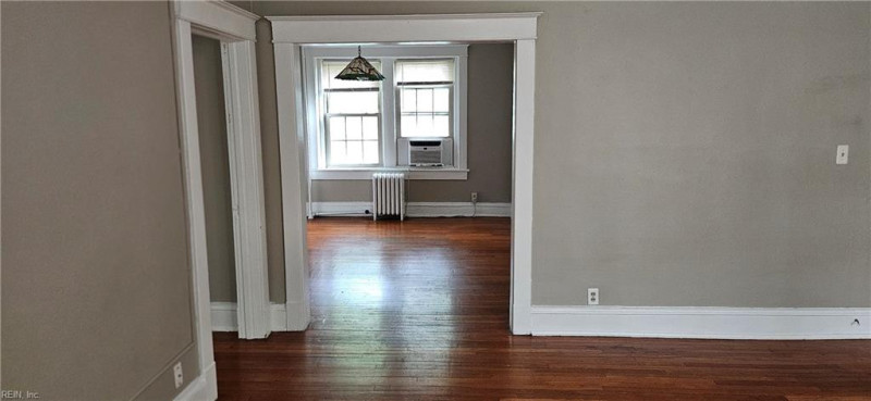 Photo 7 of 44 residential for sale in Norfolk virginia