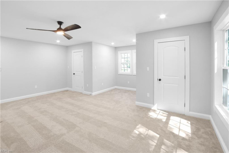 Photo 24 of 35 residential for sale in Chesapeake virginia