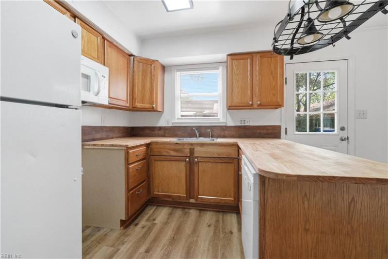 Photo 11 of 36 residential for sale in Norfolk virginia Photo 11 of 36 residential for sale in Norfolk virginia