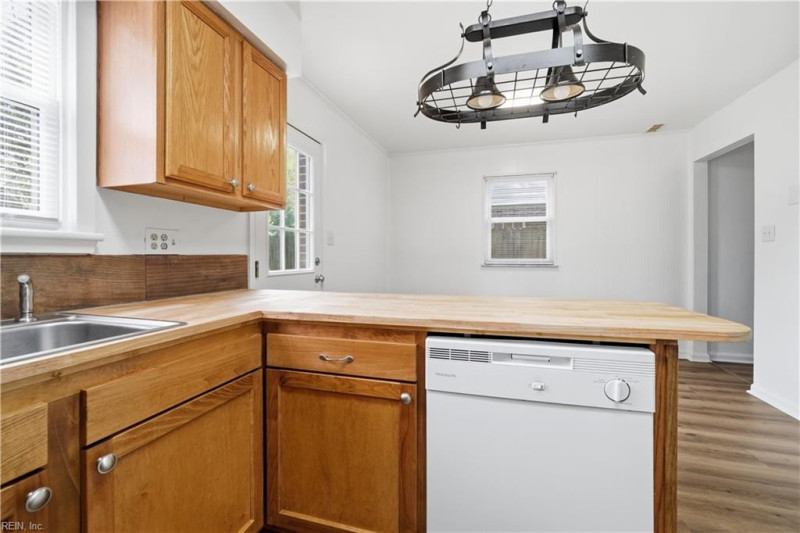 Photo 12 of 36 residential for sale in Norfolk virginia Photo 12 of 36 residential for sale in Norfolk virginia