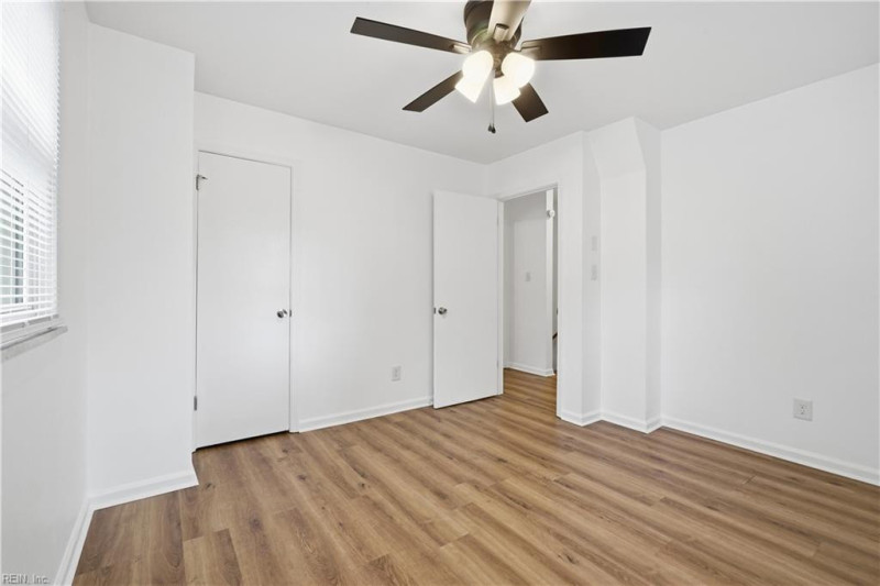 Photo 17 of 36 residential for sale in Norfolk virginia Photo 17 of 36 residential for sale in Norfolk virginia