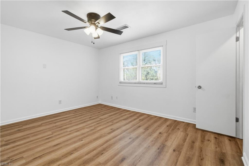 Photo 19 of 36 residential for sale in Norfolk virginia Photo 19 of 36 residential for sale in Norfolk virginia