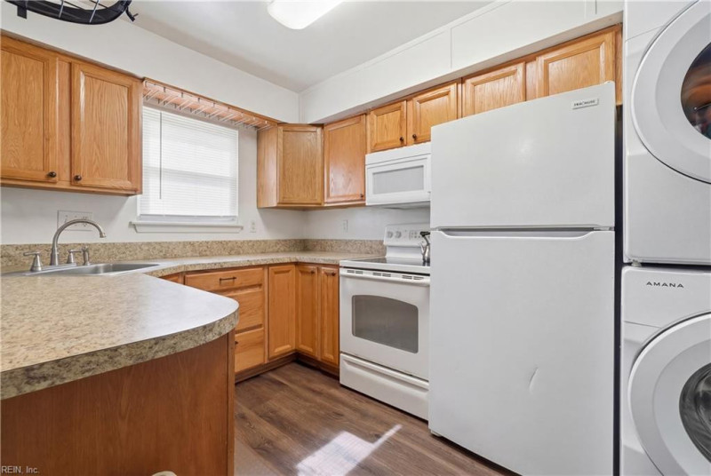 Photo 33 of 36 residential for sale in Norfolk virginia Photo 33 of 36 residential for sale in Norfolk virginia