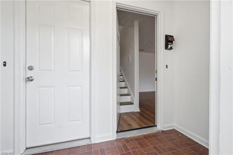 Photo 4 of 36 residential for sale in Norfolk virginia Photo 4 of 36 residential for sale in Norfolk virginia
