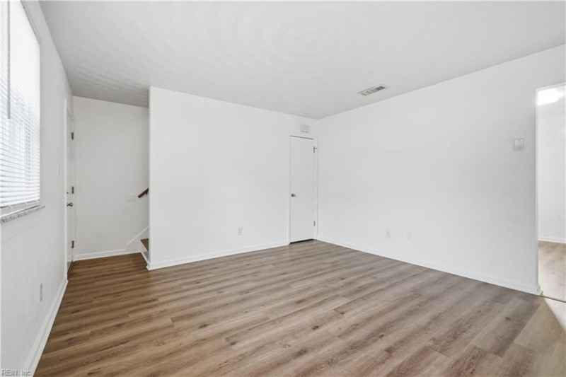 Photo 5 of 36 residential for sale in Norfolk virginia Photo 5 of 36 residential for sale in Norfolk virginia
