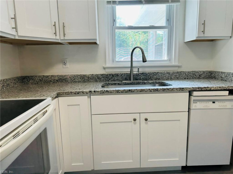 Photo 17 of 49 residential for sale in Norfolk virginia Photo 17 of 49 residential for sale in Norfolk virginia