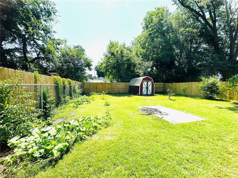 Photo 45 of 49 residential for sale in Norfolk virginia Photo 45 of 49 residential for sale in Norfolk virginia