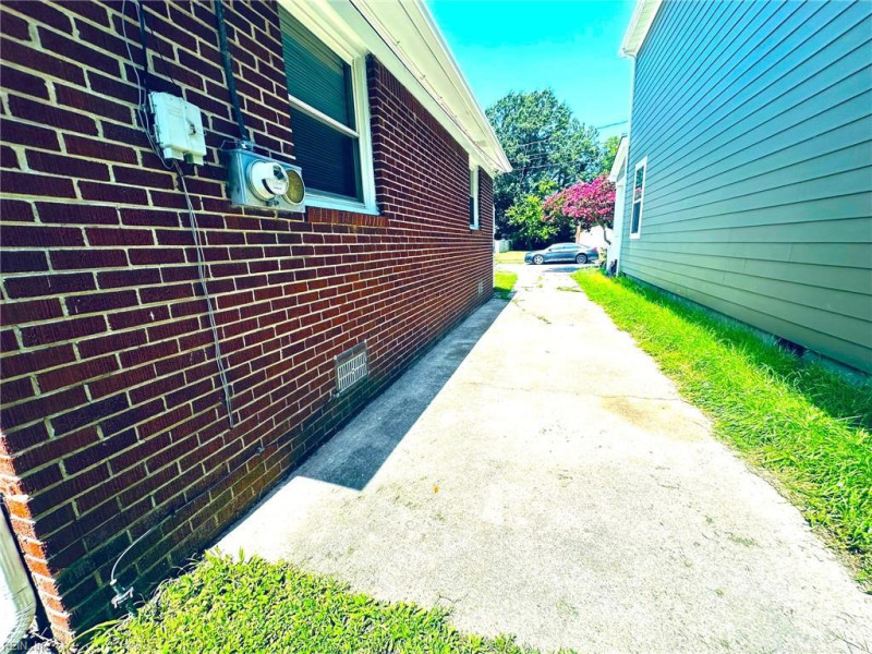 Photo 46 of 49 residential for sale in Norfolk virginia Photo 46 of 49 residential for sale in Norfolk virginia