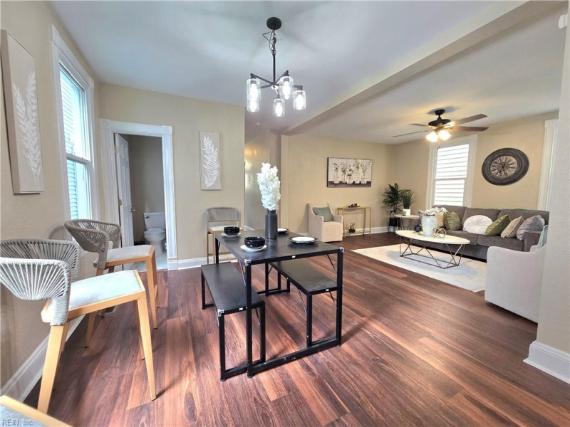 Photo 15 of 22 residential for sale in Portsmouth virginia