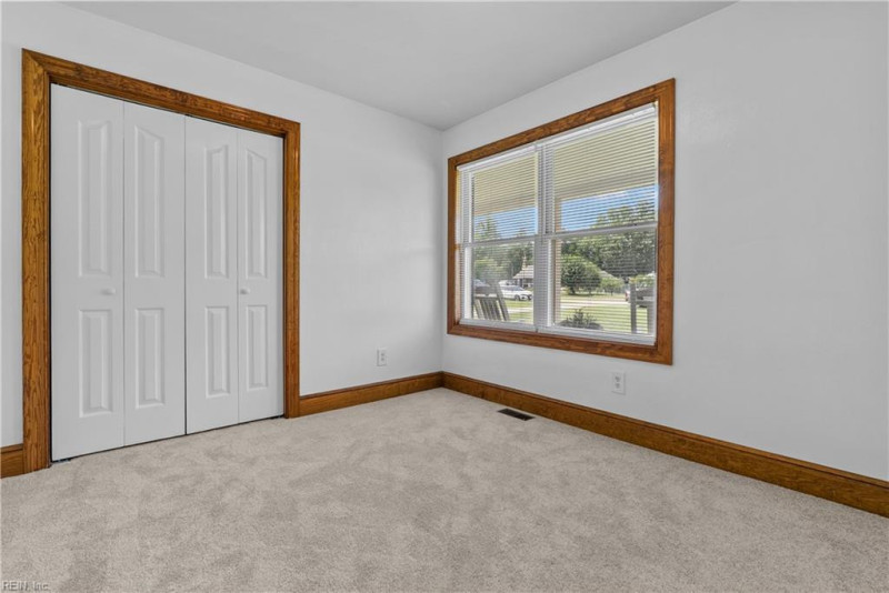 Photo 24 of 43 residential for sale in Suffolk virginia