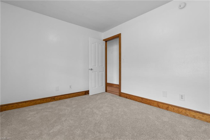 Photo 25 of 43 residential for sale in Suffolk virginia