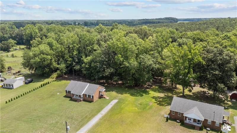 Photo 35 of 43 residential for sale in Suffolk virginia