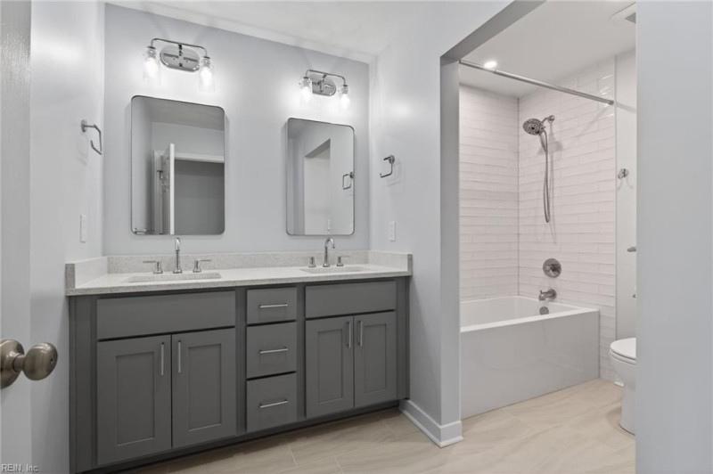 Photo 21 of 32 residential for sale in Virginia Beach virginia