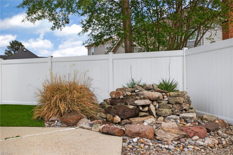 Photo 28 of 32 residential for sale in Virginia Beach virginia