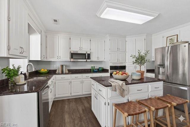 Photo 8 of 32 residential for sale in Virginia Beach virginia
