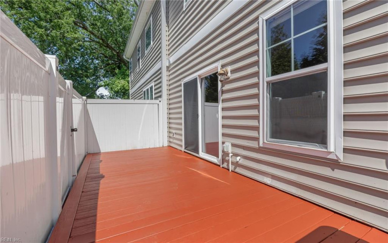 Photo 13 of 25 residential for sale in Virginia Beach virginia