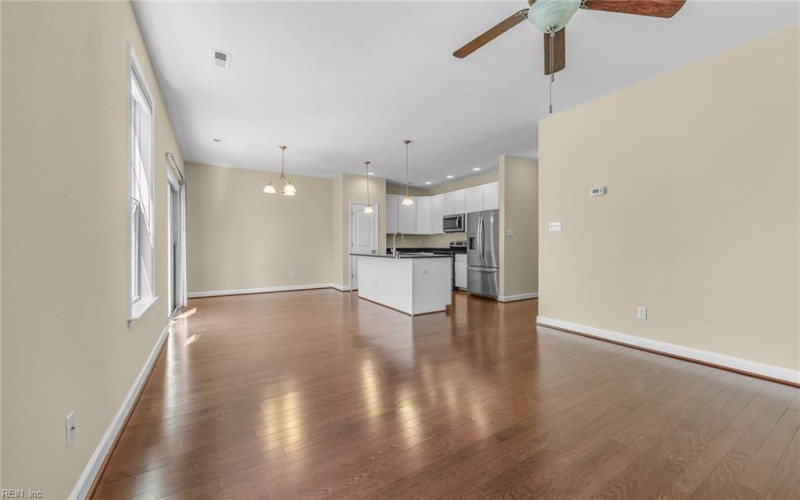 Photo 9 of 25 residential for sale in Virginia Beach virginia