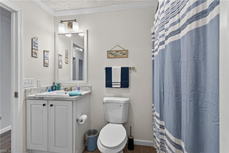 Photo 14 of 30 residential for sale in Perquimans County virginia