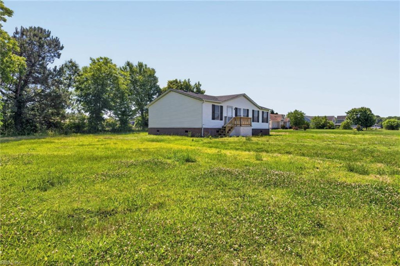 Photo 2 of 19 residential for sale in Camden County virginia