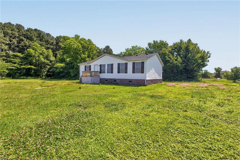 Photo 3 of 19 residential for sale in Camden County virginia