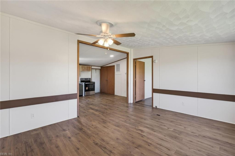 Photo 5 of 19 residential for sale in Camden County virginia