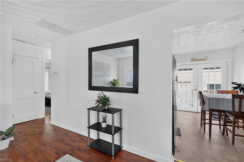 Photo 8 of 38 residential for sale in Norfolk virginia Photo 8 of 38 residential for sale in Norfolk virginia
