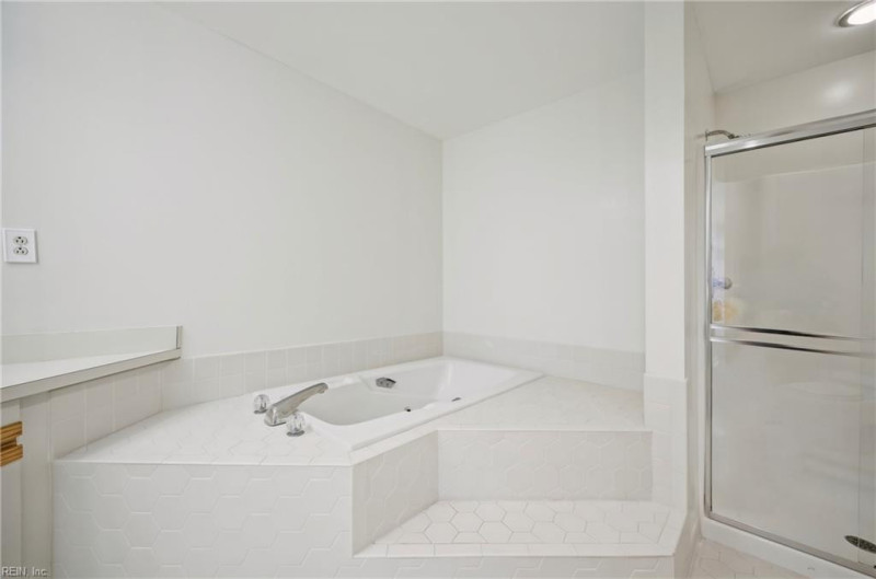 Photo 24 of 46 residential for sale in Virginia Beach virginia