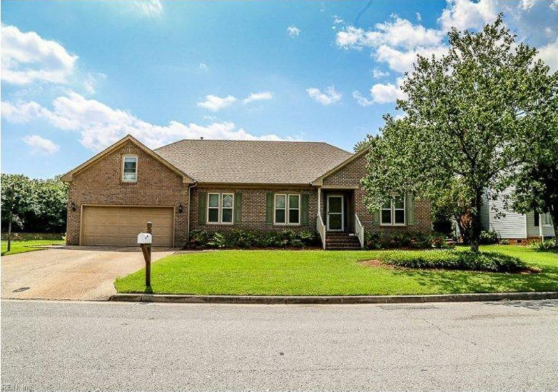 Photo 2 of 15 rental for rent in Chesapeake virginia