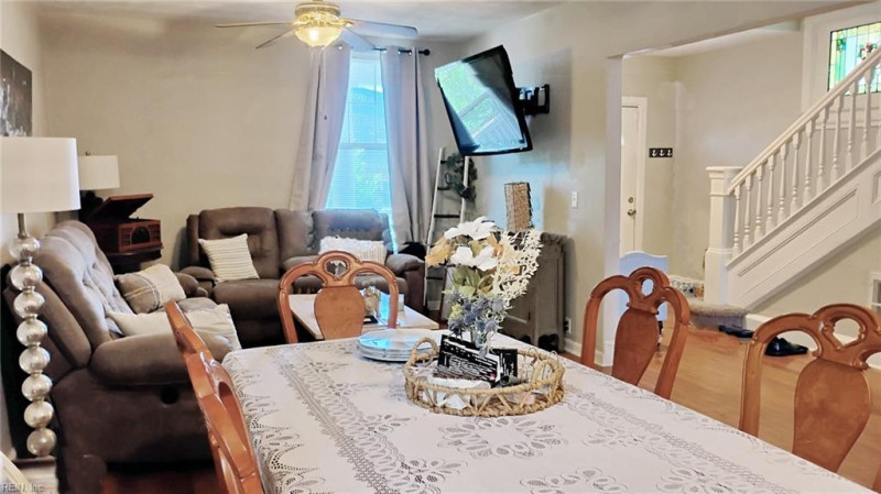 Photo 13 of 31 residential for sale in Norfolk virginia