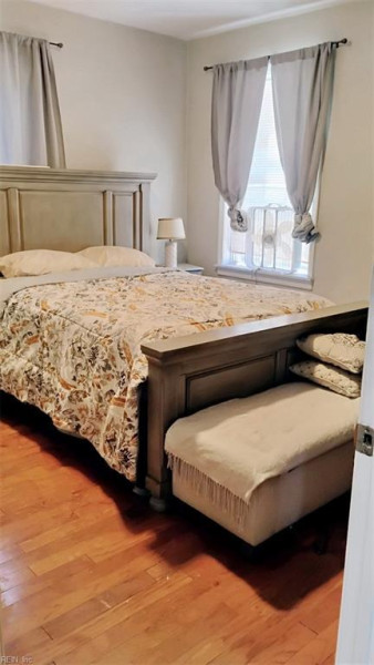 Photo 24 of 31 residential for sale in Norfolk virginia