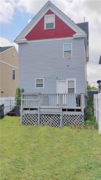 Photo 6 of 31 residential for sale in Norfolk virginia