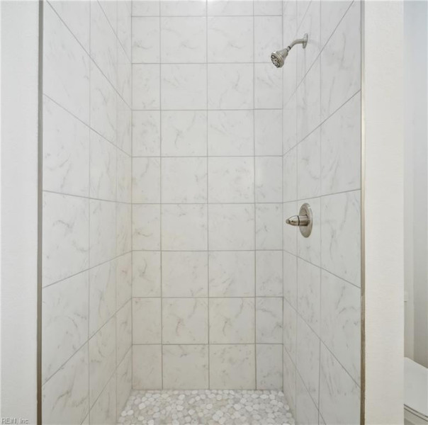 Photo 33 of 39 residential for sale in Norfolk virginia Photo 33 of 39 residential for sale in Norfolk virginia
