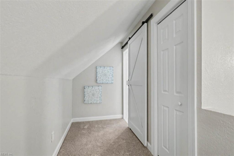 Photo 32 of 39 residential for sale in Portsmouth virginia