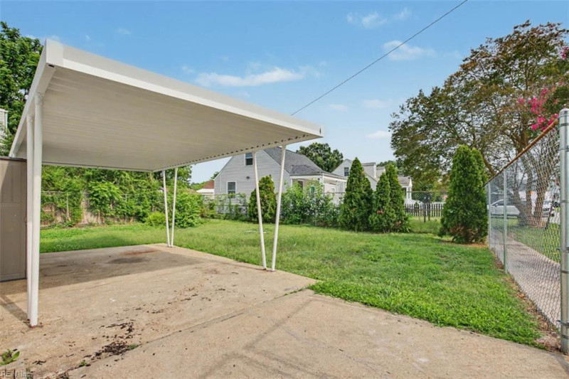 Photo 37 of 39 residential for sale in Portsmouth virginia