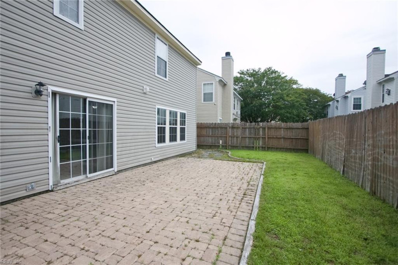 Photo 26 of 32 residential for sale in Suffolk virginia