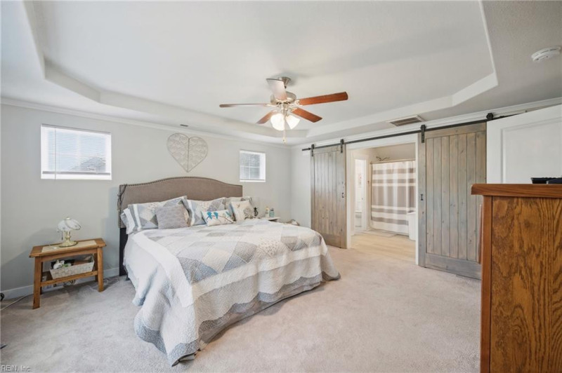 Photo 18 of 50 residential for sale in Chesapeake virginia