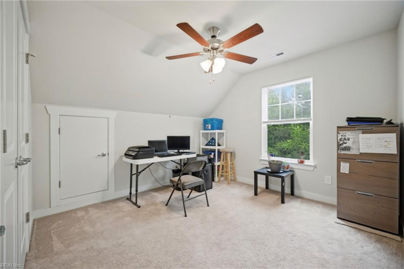 Photo 26 of 50 residential for sale in Chesapeake virginia