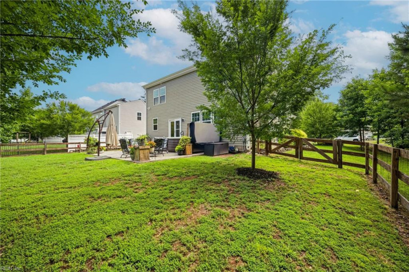 Photo 34 of 50 residential for sale in Chesapeake virginia