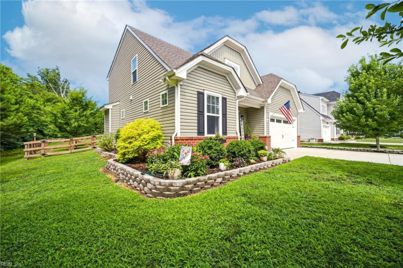 Photo 37 of 50 residential for sale in Chesapeake virginia