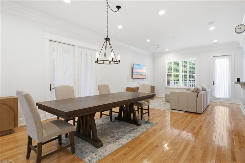 Photo 11 of 50 residential for sale in Norfolk virginia