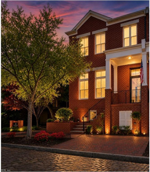 Photo 3 of 50 residential for sale in Norfolk virginia
