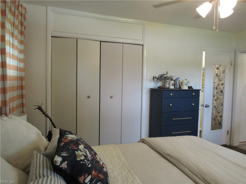 Photo 19 of 50 residential for sale in Norfolk virginia
