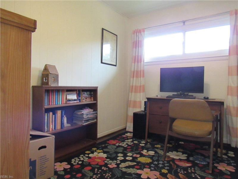 Photo 30 of 50 residential for sale in Norfolk virginia