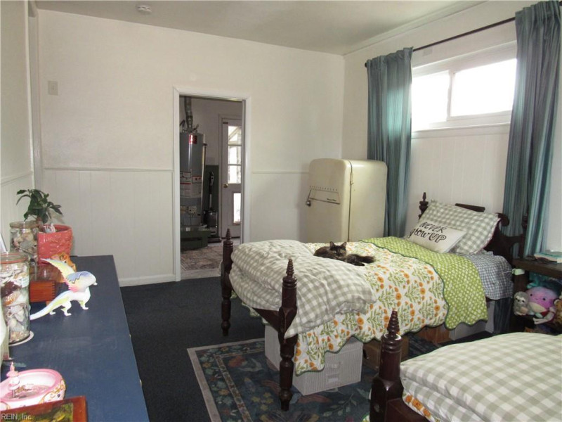 Photo 35 of 50 residential for sale in Norfolk virginia