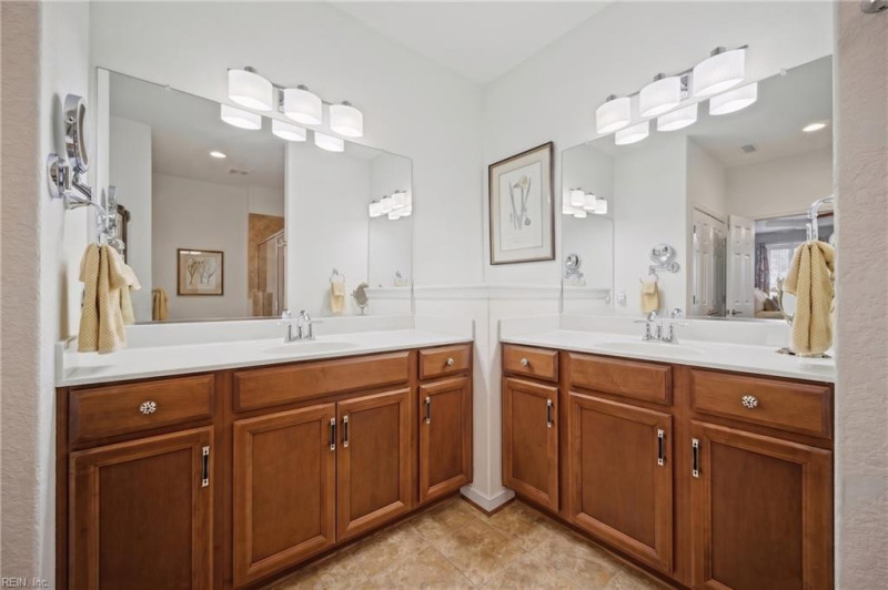 Photo 24 of 50 residential for sale in Chesapeake virginia