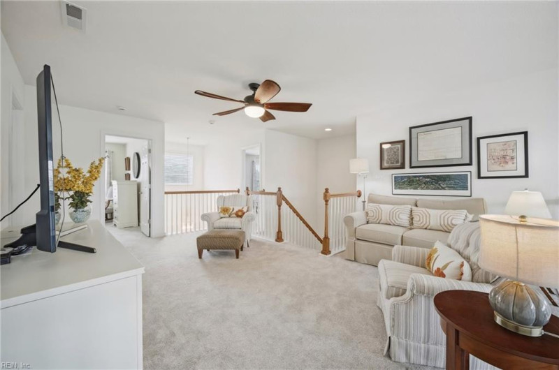 Photo 27 of 50 residential for sale in Chesapeake virginia