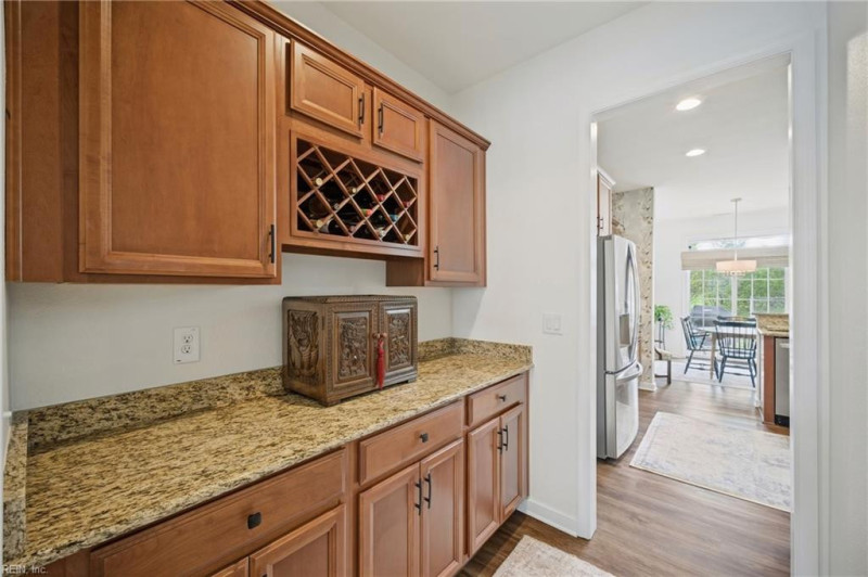 Photo 5 of 50 residential for sale in Chesapeake virginia