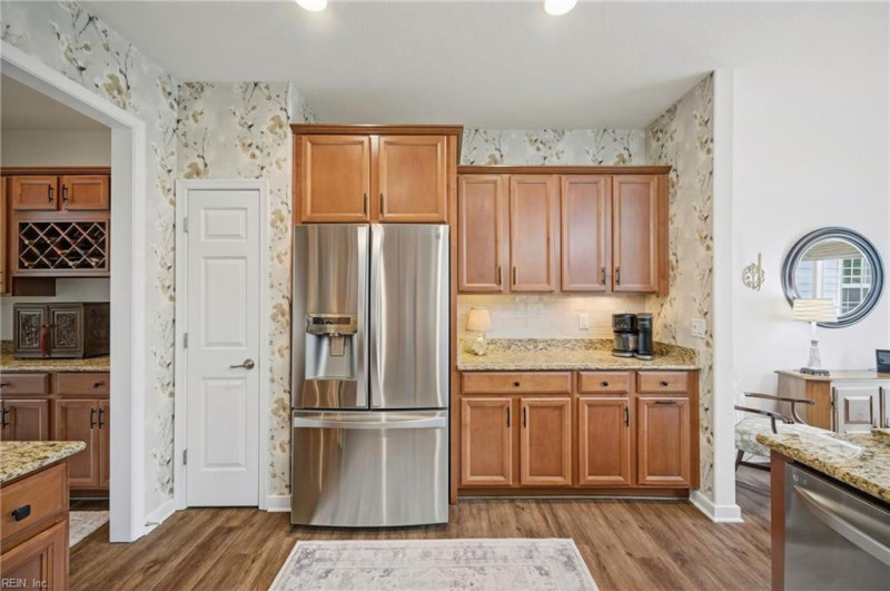 Photo 7 of 50 residential for sale in Chesapeake virginia